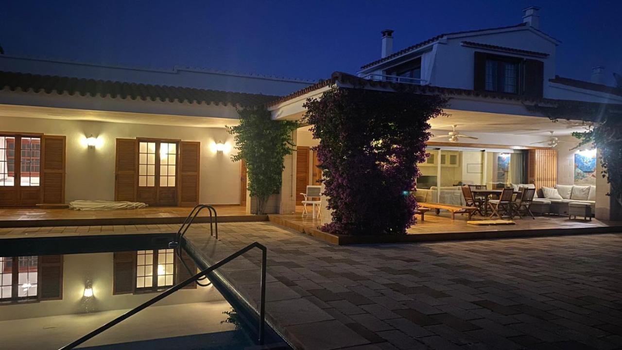 La Calma Espectacular Villa Con Jardin Y Piscina En Menorca 살가르 외부 사진