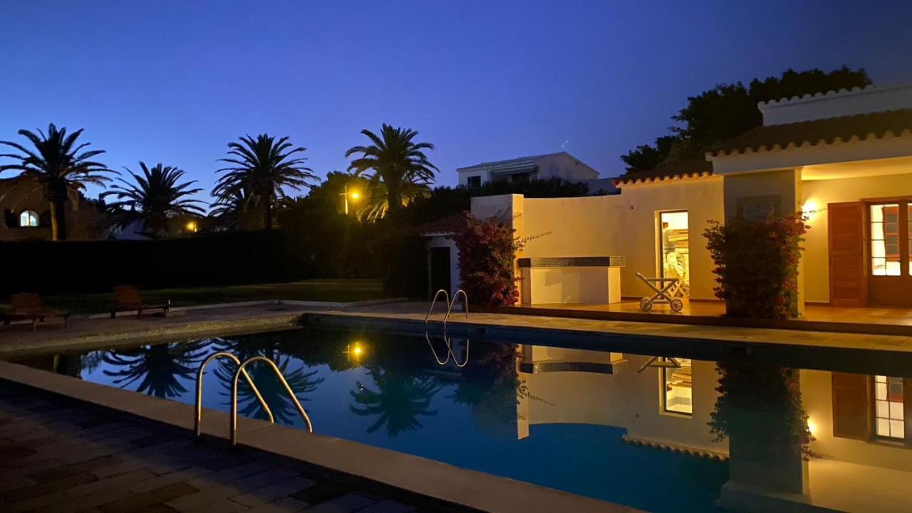 La Calma Espectacular Villa Con Jardin Y Piscina En Menorca 살가르 외부 사진